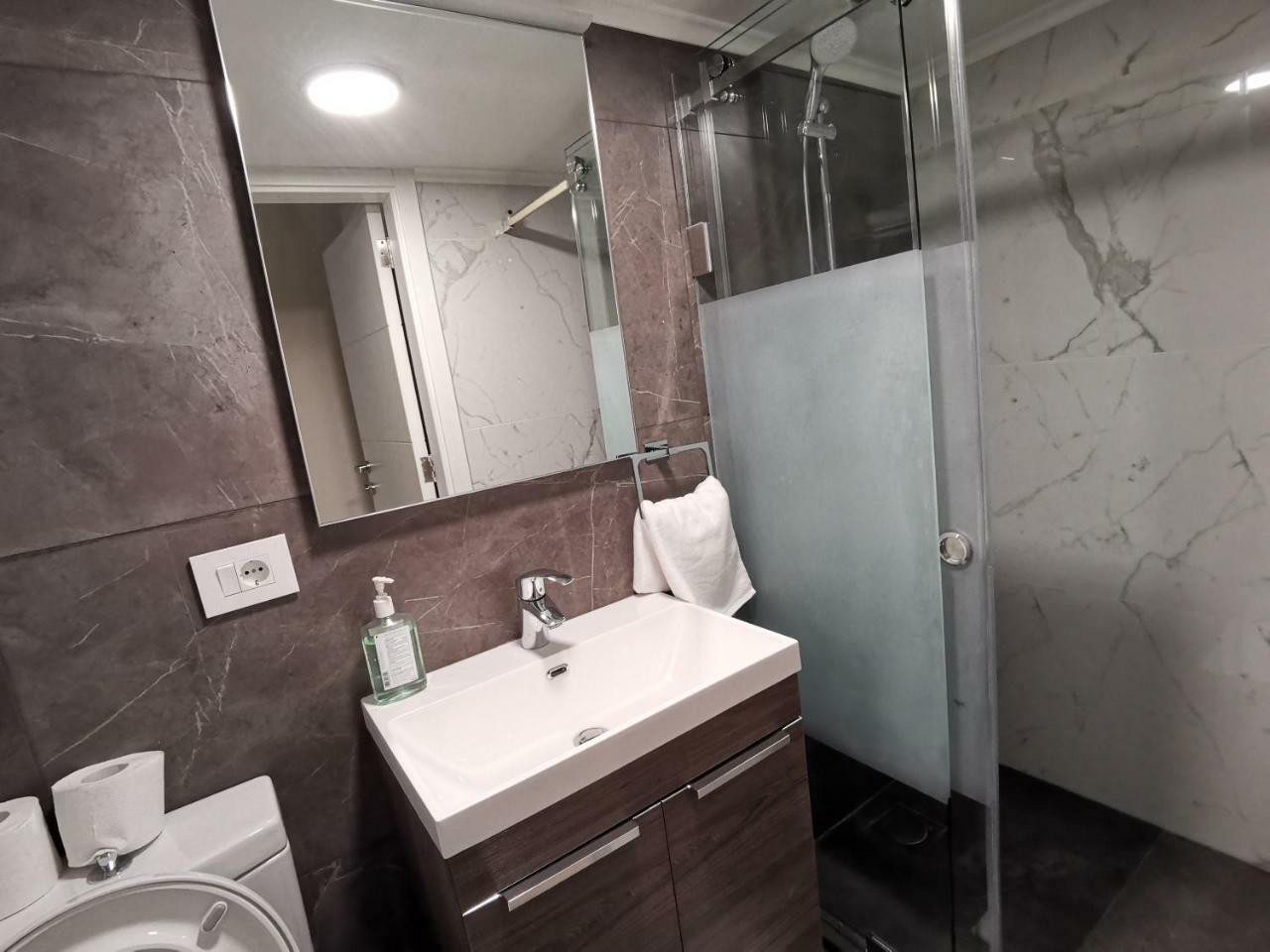 West House Apartments-Mar Mikhael Beyrut Dış mekan fotoğraf
